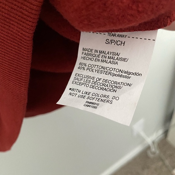 NWT Under Armour Women's Cardinal Red Rival Fleece Half Zip Size Small - Picture 6 of 6